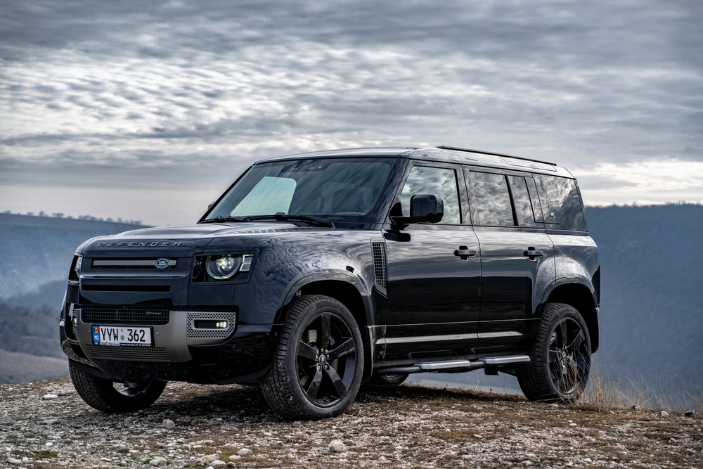 Land Rover Defender - Luxury Car Rental Jaipur